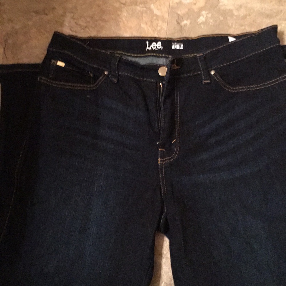 Skinny jeans